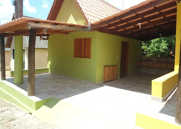 Pousada & Camping CarrionPousada